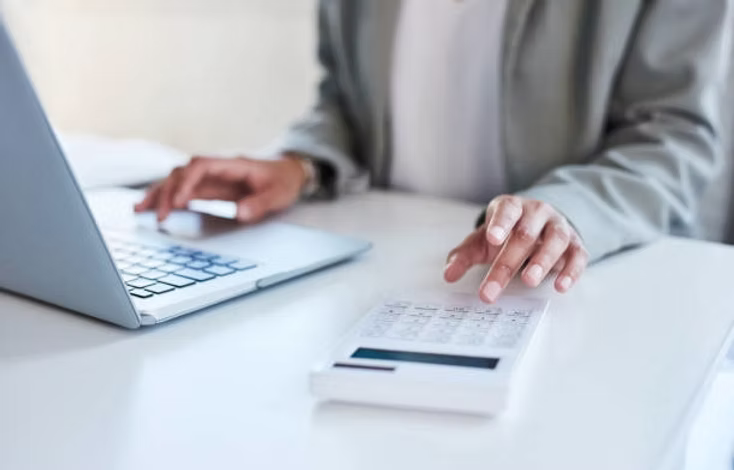 Tips for Saving Printing Costs in the Manufacturing Industry with a Cost Per Print System